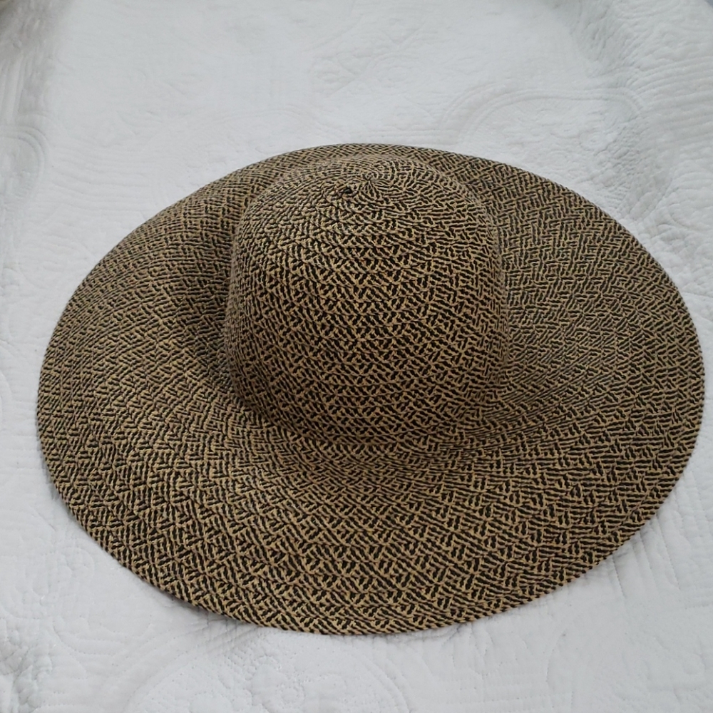 Aerie Sun Hat